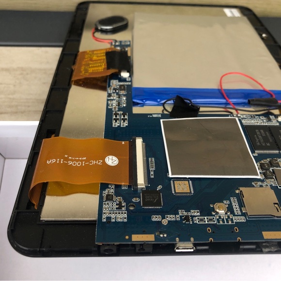 Digital2 10” Pad Platinum Android QuadCore Silver Tablet Model D2-1061G-MS FPOR - Picture 15 of 16